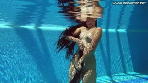 Hot Latina swimming naked