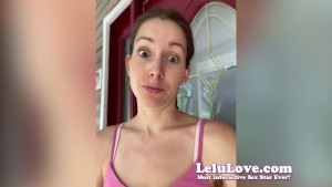 Porn VLOG behind the scenes of feet & soles JOI, puckering asshole closeups, masturbating, cock rates & lots more - Lelu Love