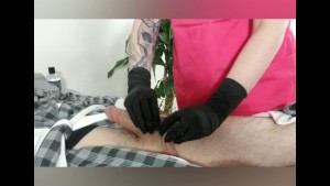 Fit tatoo Nurse milks patient