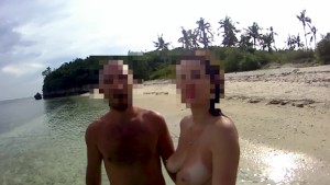 THE WALKING NUDE - Amateur Russian couple!